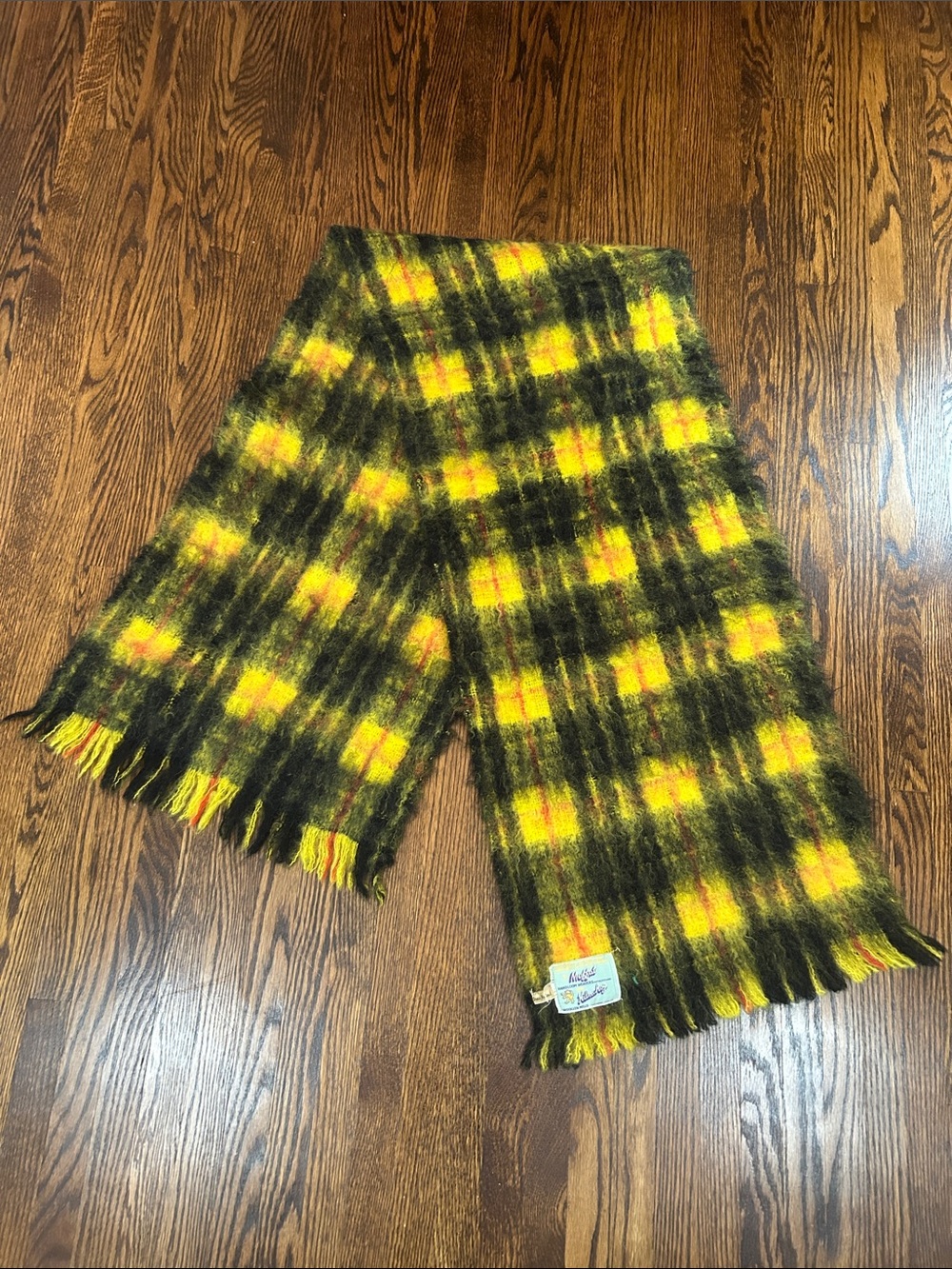 Vintage 80s Wool Blend? Plaid Scarf